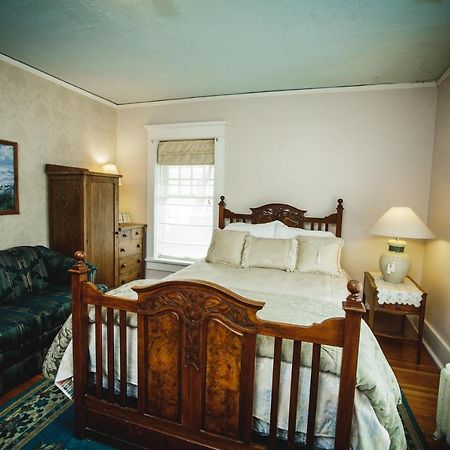 The Rogers House Inn Bed And Breakfast Lincoln Bagian luar foto