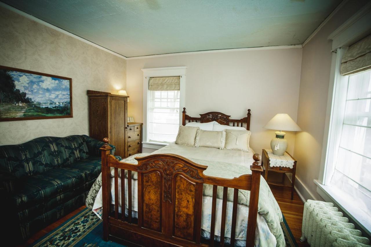 The Rogers House Inn Bed And Breakfast Lincoln Bagian luar foto