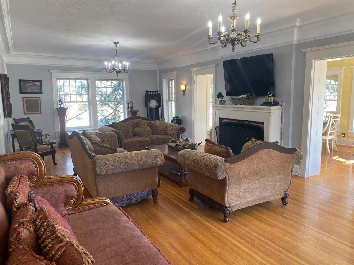 The Rogers House Inn Bed And Breakfast Lincoln Bagian luar foto